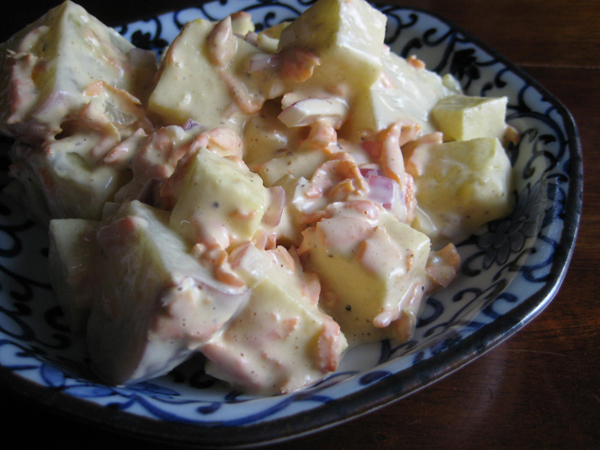Post image for Apple Potato Salad Banchan
